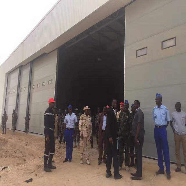 O cabide da estrutura de aço do níger projeta com aceitação bem -sucedida por militares do Níger | Estrutura de aço China